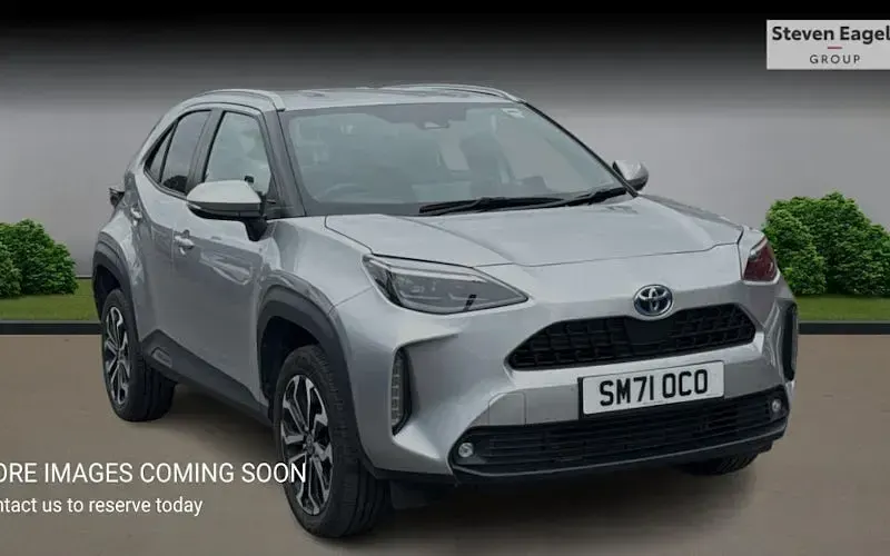 Used Toyota Yaris Hybrid Design 116 HP (85 kW) 2026 Estate