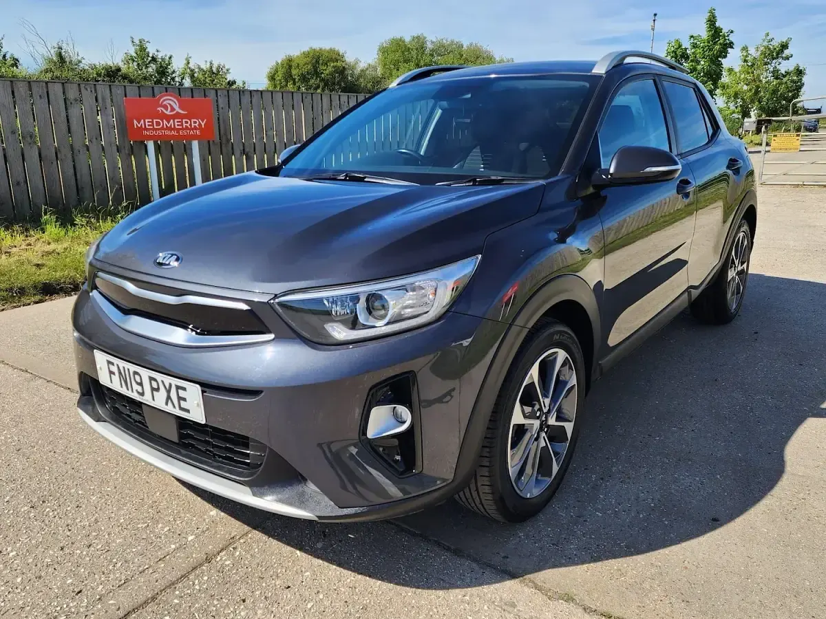 Used Kia Stonic 118 HP (86 kW) 2019 Grey SUV
