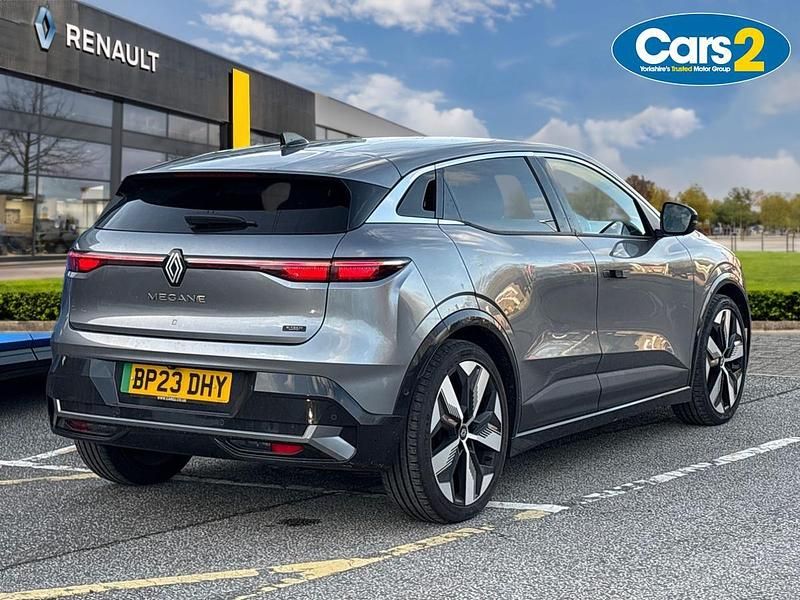 Used Renault Megane E-Tech Techno 160 kW (218 HP) 2023 Grey Hatchback