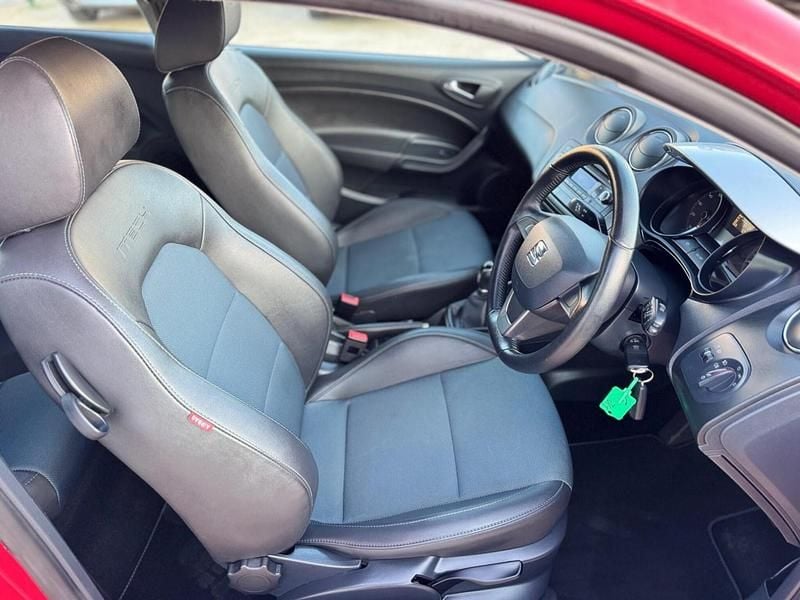 Used Seat Ibiza I-Tech 2015 Red Hatchback