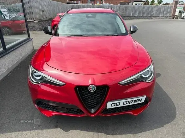 Used Alfa Romeo Stelvio 200 HP (147 kW) 2020 Red SUV