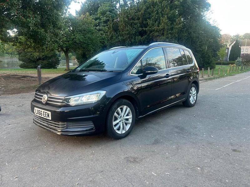 Black Used 2017 VW Touran SEL MPV | £11,995 (Expensive) - Image 1/4
