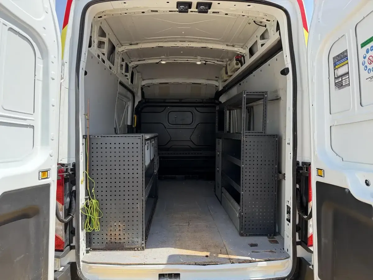 Used Ford Transit 155 HP (114 kW) 2016 White Van