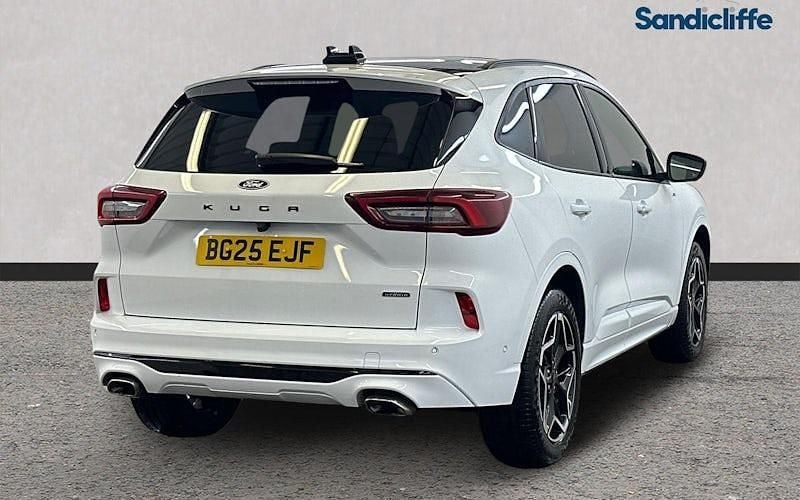 Used Ford Kuga ST-Line X 243 HP (178 kW) 2025 White SUV
