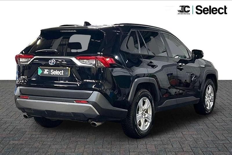 Used Toyota RAV4 Hybrid 215 HP (158 kW) 2021 Black SUV