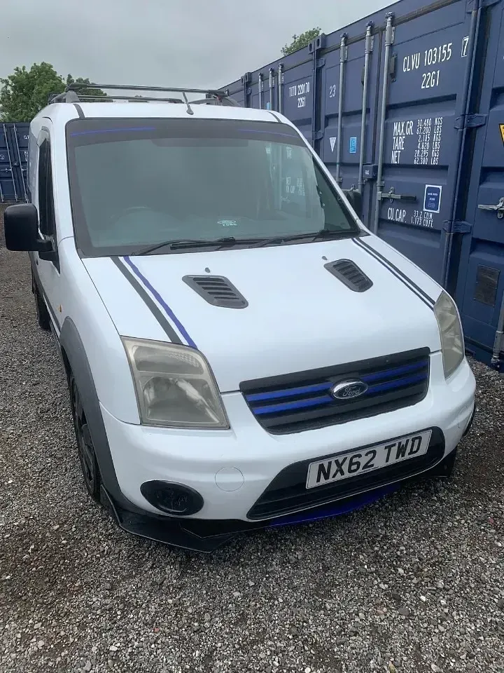 Used Ford Transit Connect 75 HP (55 kW) 2012 White MPV