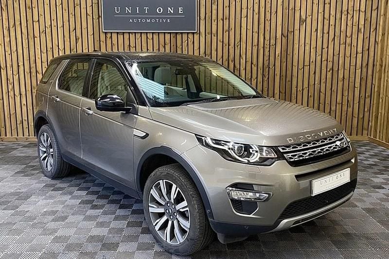 Used Land Rover Discovery Sport HSE Luxury 180 HP (132 kW) 2021 Silver SUV
