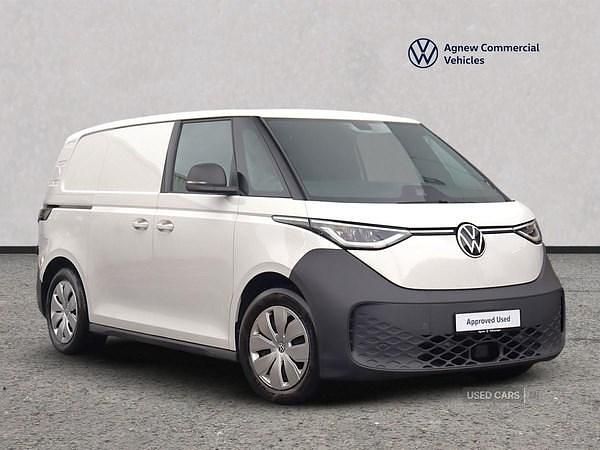White Used 2023 VW ID. Buzz MPV | £24,995 (Good price) - Image 1/4
