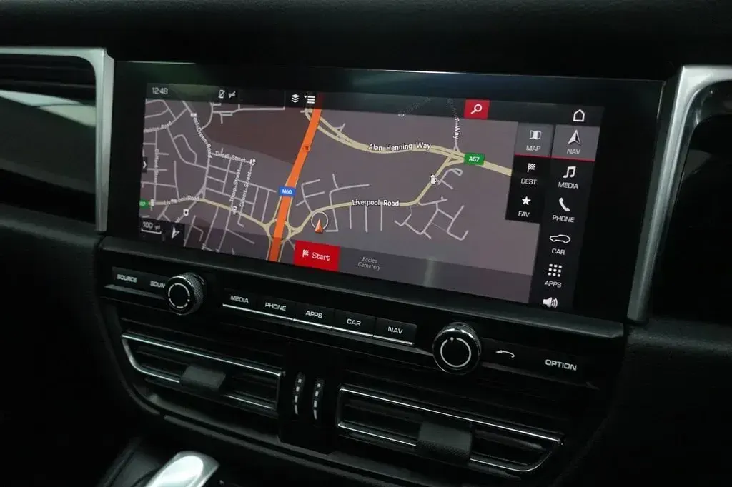 Used Porsche Macan S 349 HP (256 kW) 2019 Grey SUV
