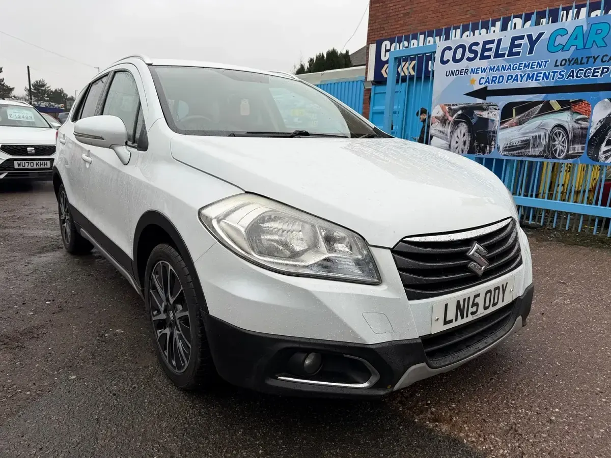 Używany Suzuki SX4 SZ-T 120 KM (88 kW) 2015 Biały Hatchback