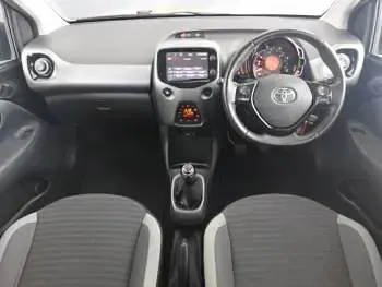 Used Toyota Aygo X-plore 69 HP (50 kW) 2018 Black Hatchback
