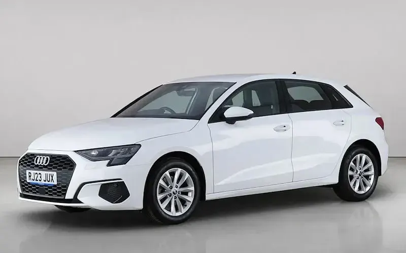 Used Audi A3 Sportback 110 HP (80 kW) 2023 White Hatchback