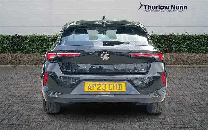 Used Vauxhall Astra Design Edition 131 HP (96 kW) 2025 Hatchback