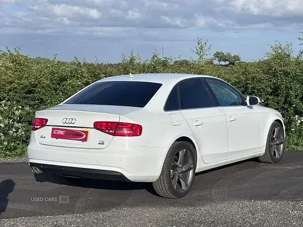Used Audi A4 163 HP (119 kW) 2014 White Sedan