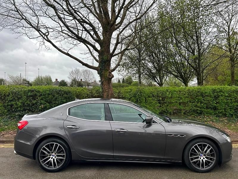 Used Maserati Ghibli 275 HP (202 kW) 2015 Grey Coupe