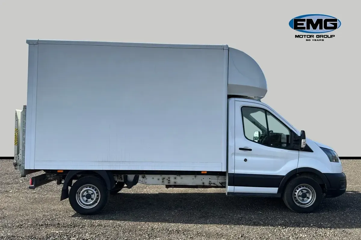 Second-hand Ford Transit S 130 CP (95 kW) 2022 Alb Cabrio