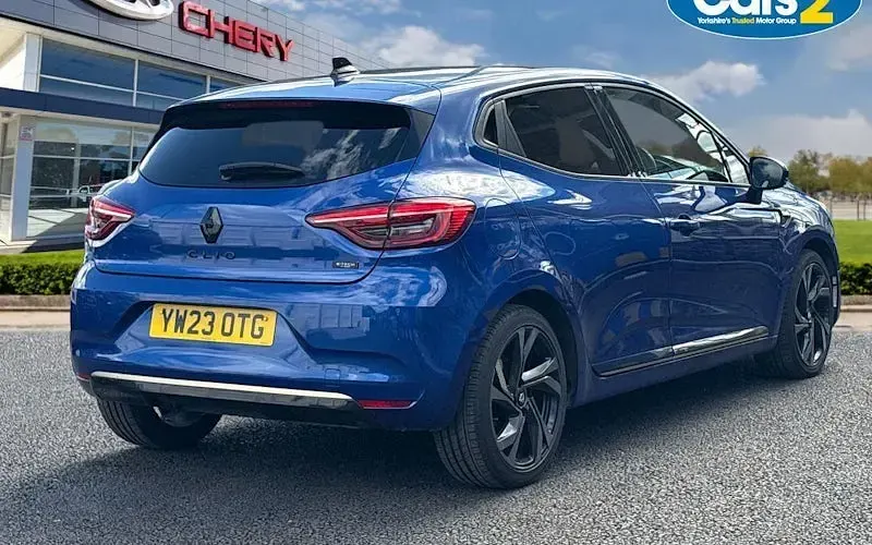 Used Renault Clio Engineered 145 HP (106 kW) 2023 Blue  Hatchback