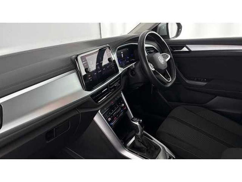 Used VW T-Roc Life 150 HP (110 kW) 2023 Silver SUV
