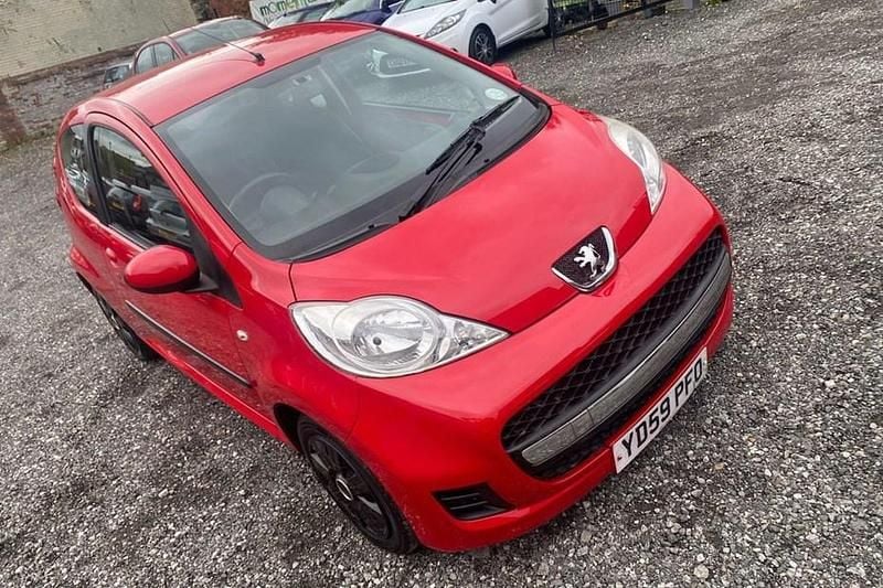 Red Used 2009 Peugeot 107 Hatchback | £1,865 (Good price) - Image 1/1