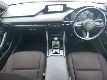 Usado Mazda 3 122 CV (89 kW) 2022 Blanco Utilitario