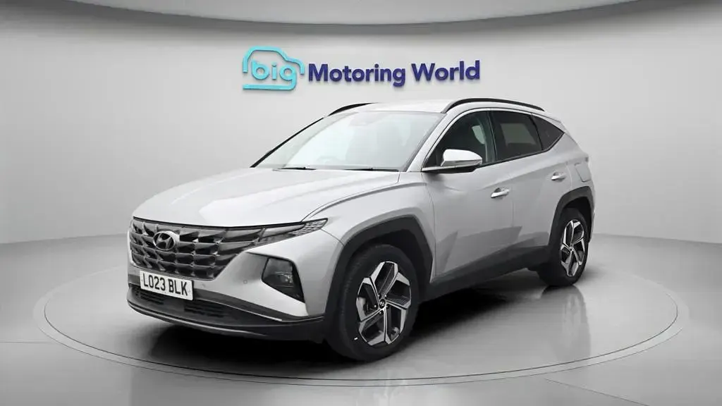 Used Hyundai Tucson Premium 230 HP (169 kW) 2023 Silver SUV