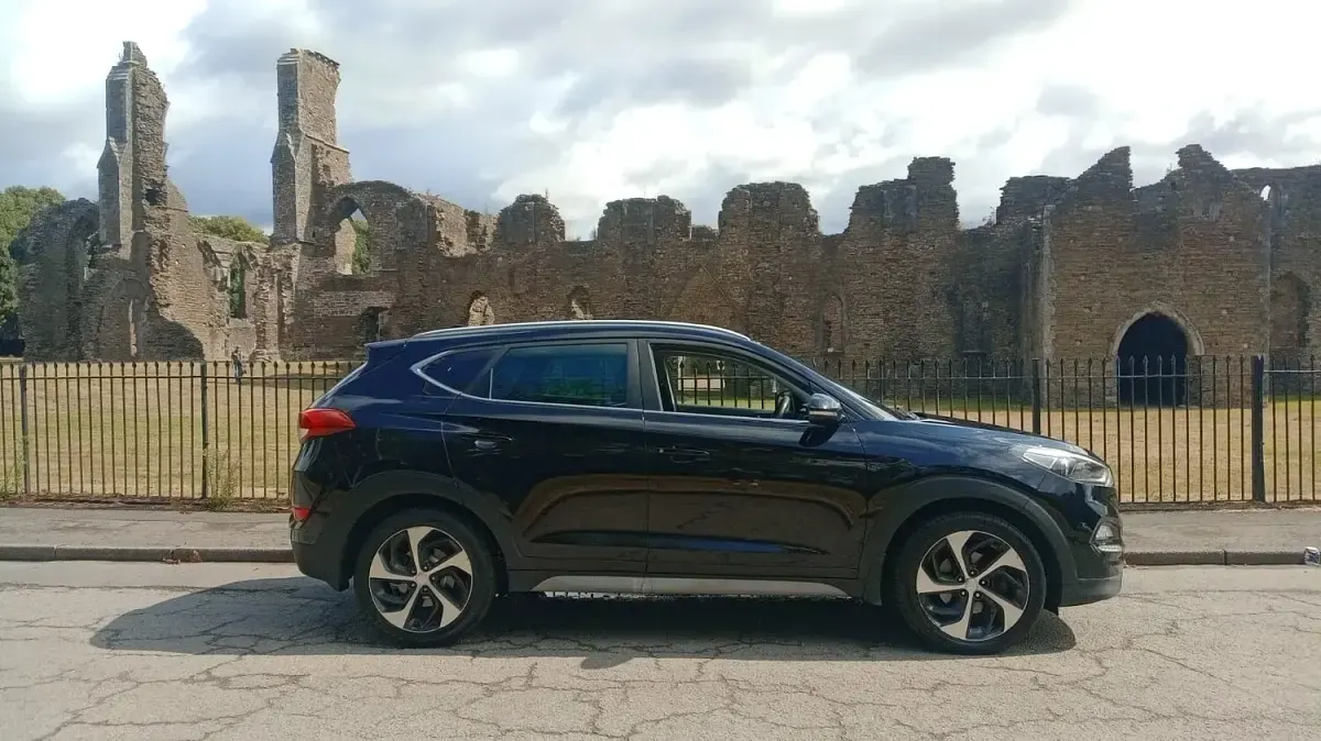 Used Hyundai Tucson Premium 141 HP (103 kW) 2017 Black SUV