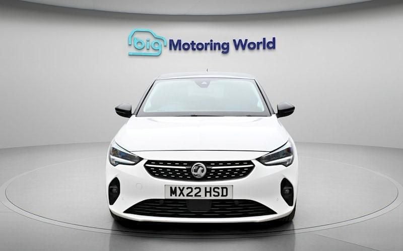Used Vauxhall Corsa Edition 75 HP (55 kW) 2022 White Hatchback