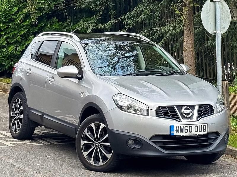 Used Nissan Qashqai N-TEC 110 HP (80 kW) 2011 Silver SUV