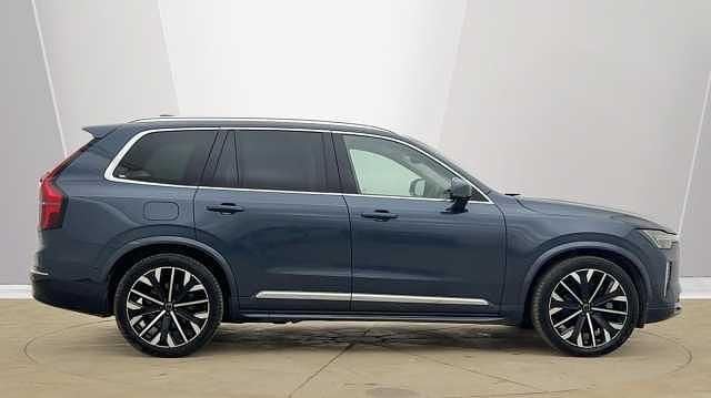 Used Volvo XC90 Ultra 247 HP (181 kW) 2025 Blue SUV