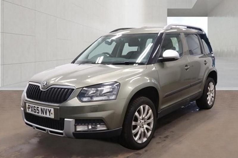 Used Skoda Yeti SE 110 HP (80 kW) 2015 Green SUV