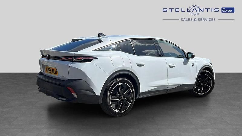 Used Peugeot 408 GT 134 HP (98 kW) 2025 White SUV