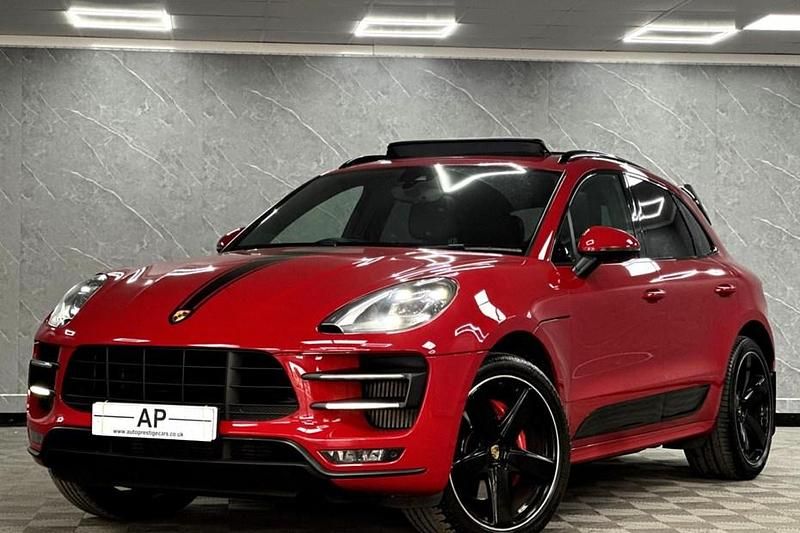 Used 2017 Porsche Macan Turbo SUV | £20,490 (Fair price) - Image 1/1