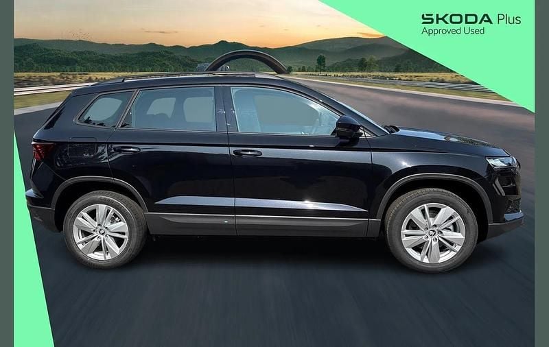Used Skoda Karoq SE 148 HP (108 kW) 2025 Black magic pearl effect SUV