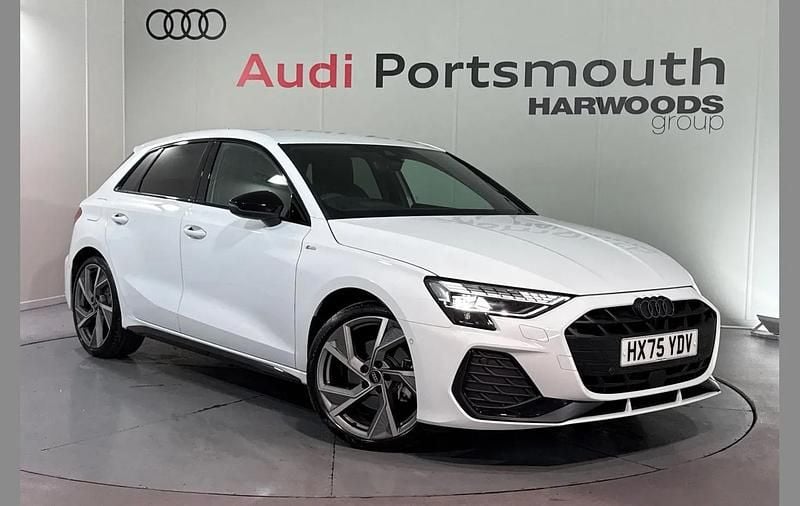 Used Audi A3 Black Edition 150 HP (110 kW) 2025 White Hatchback