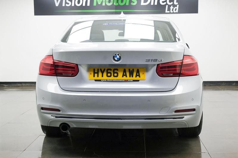 Used BMW 318 Sport Line 2016 Silver Sedan