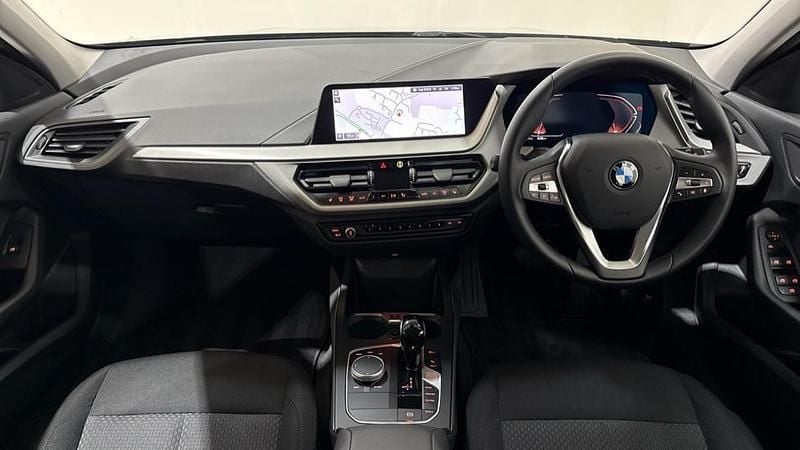 Used BMW 116 Comfort Edition 115 HP (84 kW) 2024 Black Hatchback