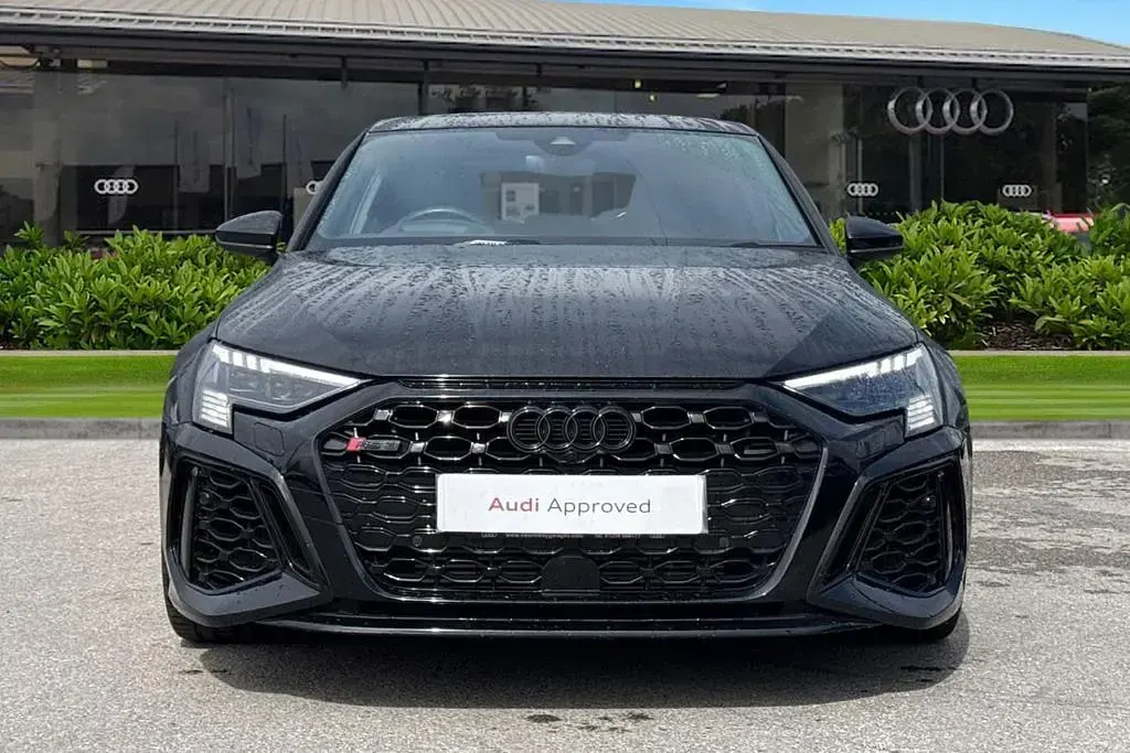 Used Audi RS3 Sportback Advanced 400 HP (294 kW) 2023 Black Hatchback