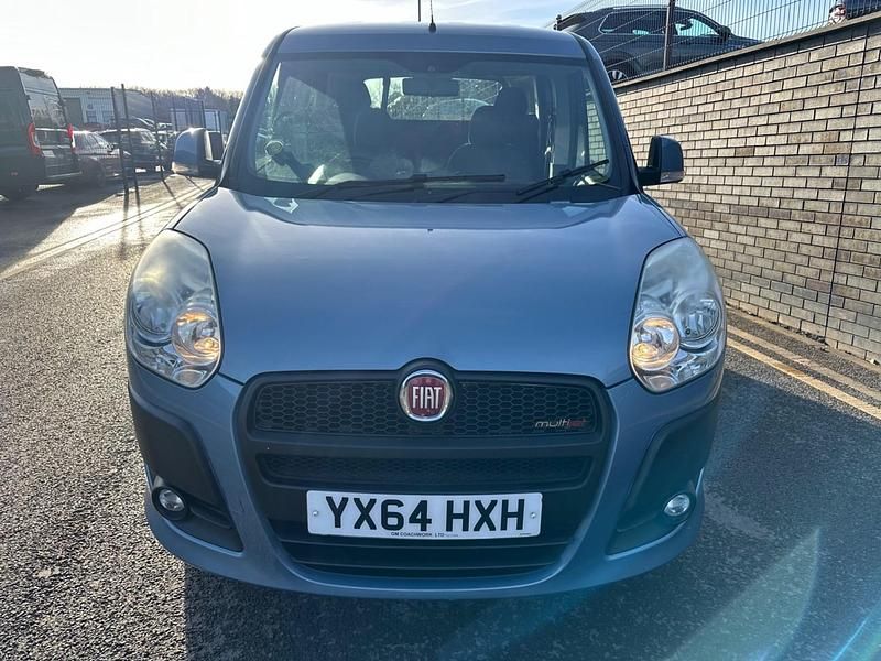 Usado Fiat Doblò 105 HP (77 kW) 2014 Azul Monovolume