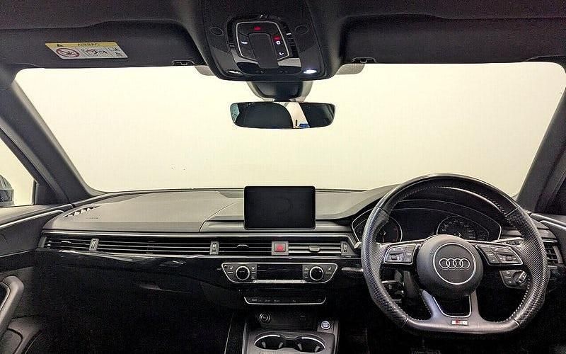 Used Audi A4 Black Edition 190 HP (139 kW) 2019 Black Estate