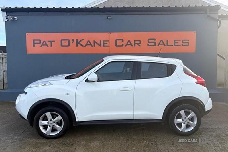 White Used 2013 Nissan Juke Visia SUV | £3,950 (Good price) - Image 1/1