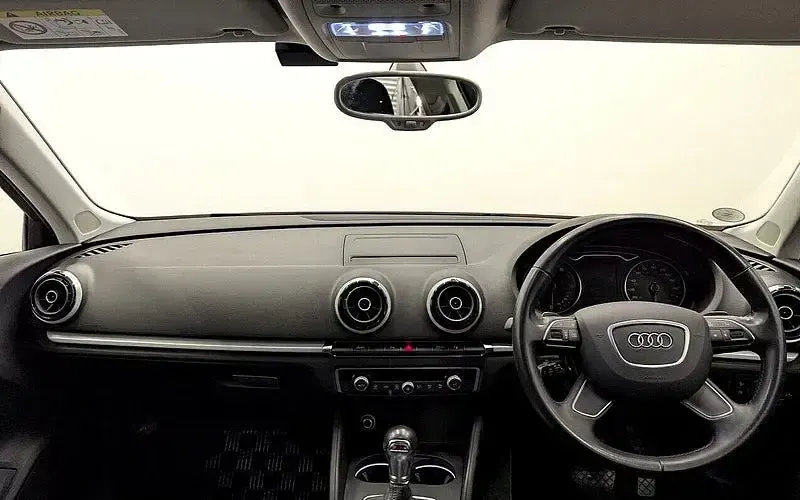 Used Audi A3 Sportback Sport 116 HP (85 kW) 2018 Hatchback