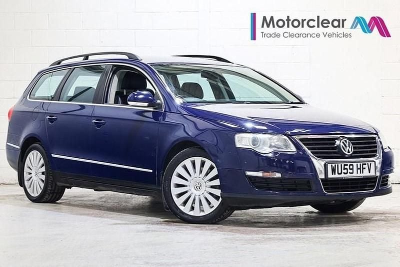 Blue Used 2009 VW Passat Highline Estate | £2,495 (Fair price) - Image 1/1
