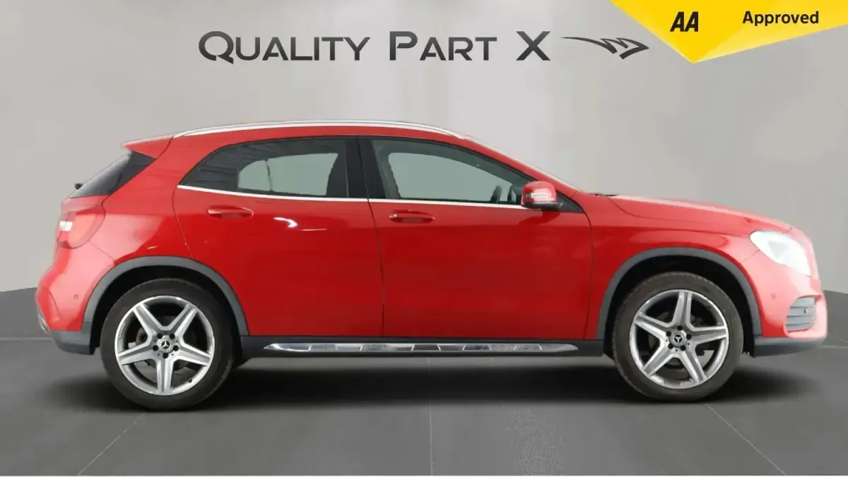 Used Mercedes GLA200 Executive 156 HP (114 kW) 2019 Red SUV