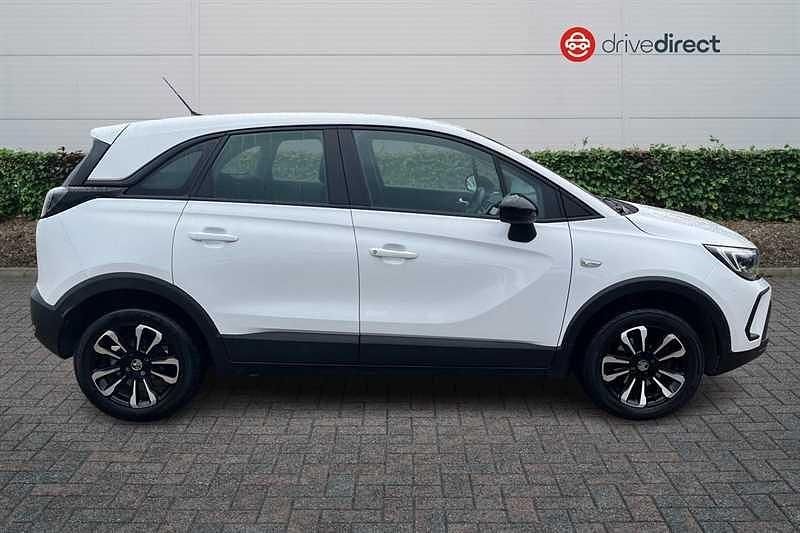Used Vauxhall Crossland Design Edition 110 HP (80 kW) 2023 White SUV