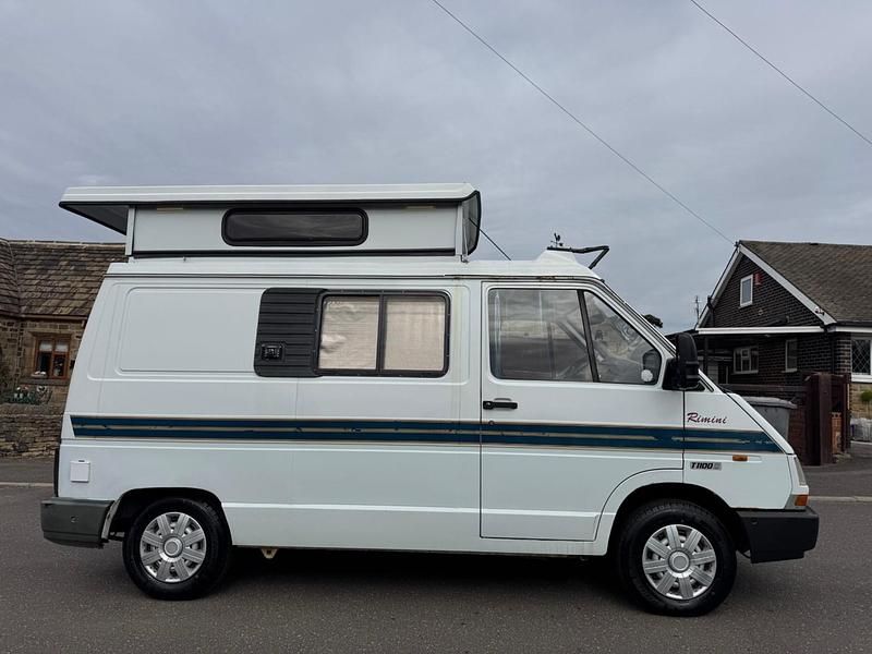 Begagnad Renault Trafic 1997 Vit Minibuss