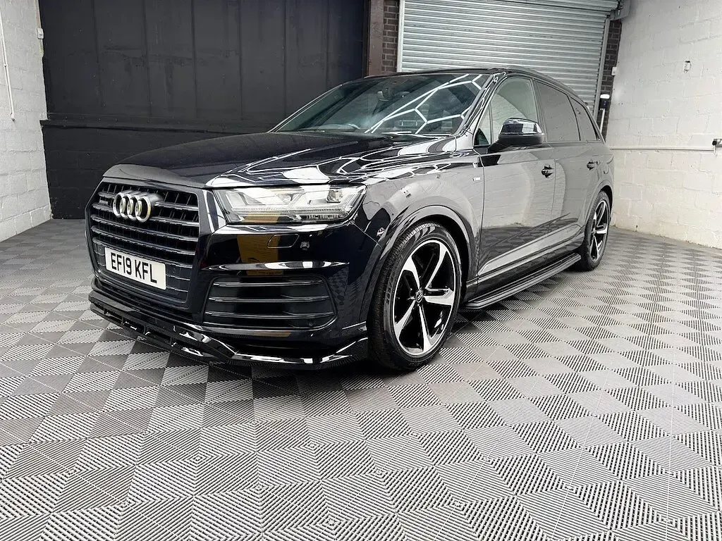Used Audi Q7 Black Edition 286 HP (210 kW) 2019 Black SUV