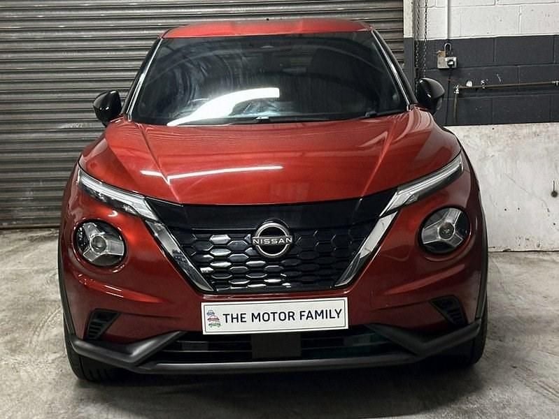 Used Nissan Juke N-Connecta 143 HP (105 kW) 2023 Red SUV