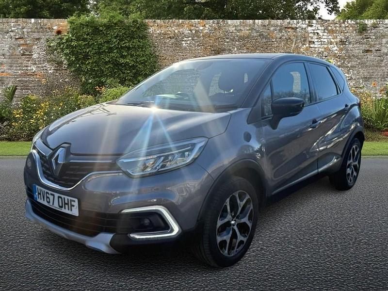Used Renault Captur Dynamique 90 HP (66 kW) 2017 Grey SUV