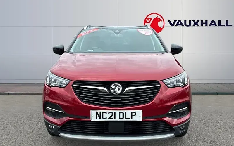 Used Vauxhall Grandland X Edition 131 HP (96 kW) 2021 Red SUV