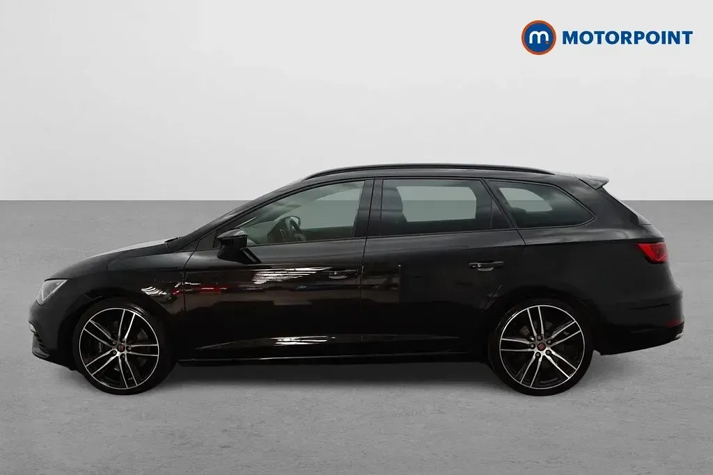 Begagnad Seat Leon 4Drive 2020 Svart Kombi